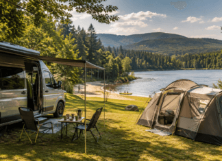 Camping nad jeziorem w Górach Izerskich: kamperem i pod namiotem
