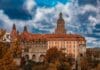 Zamek Książ w Wałbrzychu jesienią na